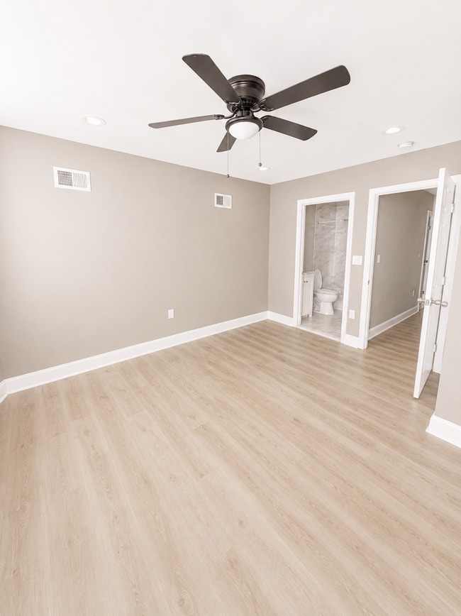 Building Photo - 3-Bedroom Townhome in Pigtown