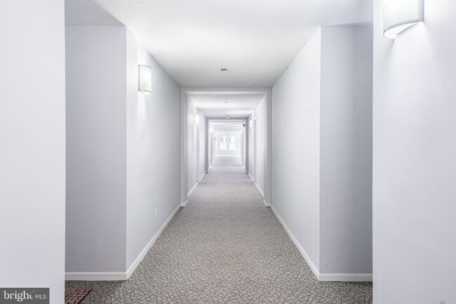 Building Photo - 3313 Wyndham Cir