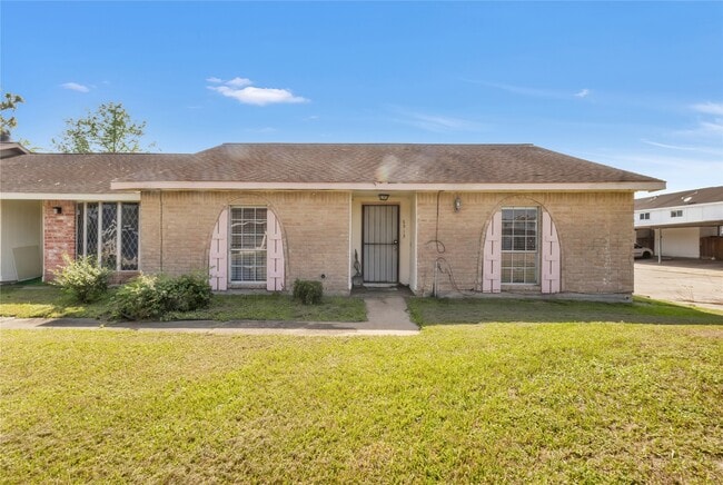 Building Photo - 6913 Chasewood Dr