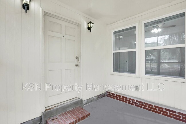 Building Photo - 130 Salt Creek Rd