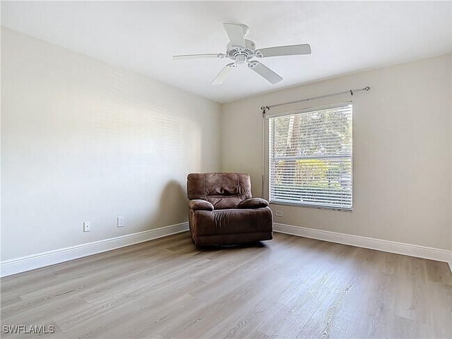 Building Photo - 729 Landover Ct