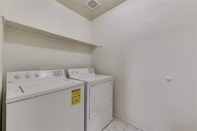 Building Photo - 13401 Ponderosa Ranch Rd