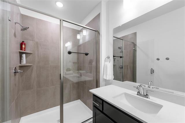 Building Photo - 1340 Hill Country Pl