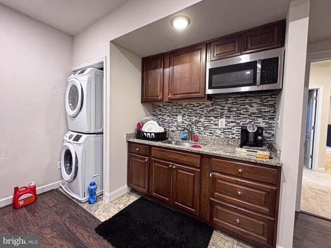 Building Photo - 41523 Cross Canter Dr