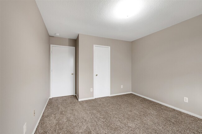 Building Photo - 11019 Cayman Mist Dr