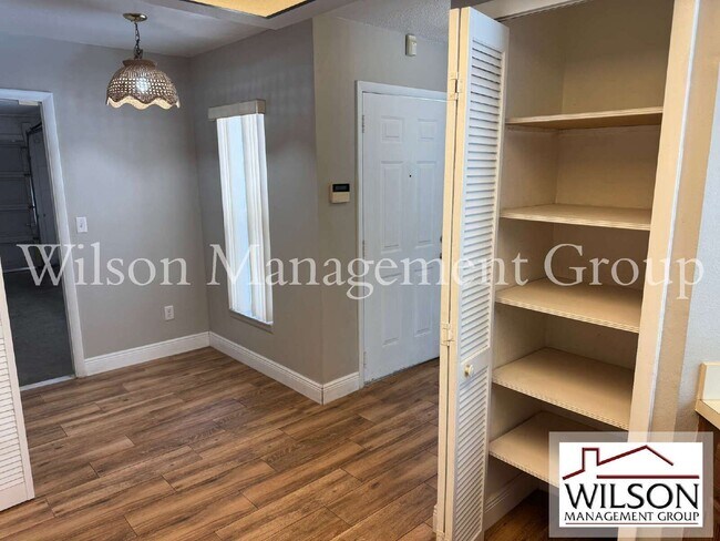 Building Photo - 4863 Walden Cir