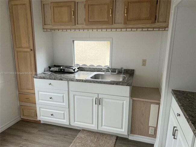 Building Photo - 1600 NW 42nd St