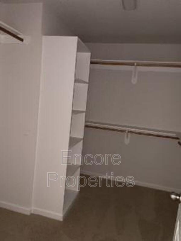 Building Photo - 747 Amarra Dr