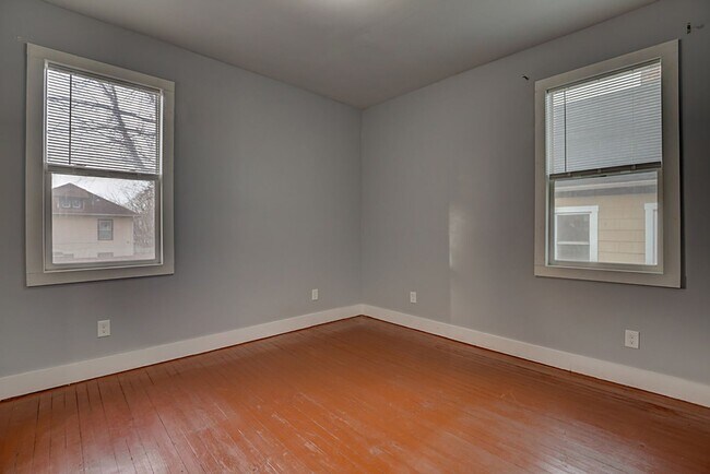 Building Photo - 3-bedroom apartment for rent