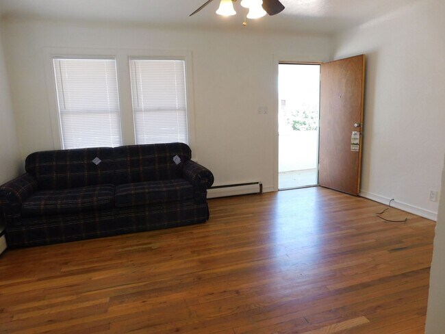 Building Photo - 1304 N 16th St