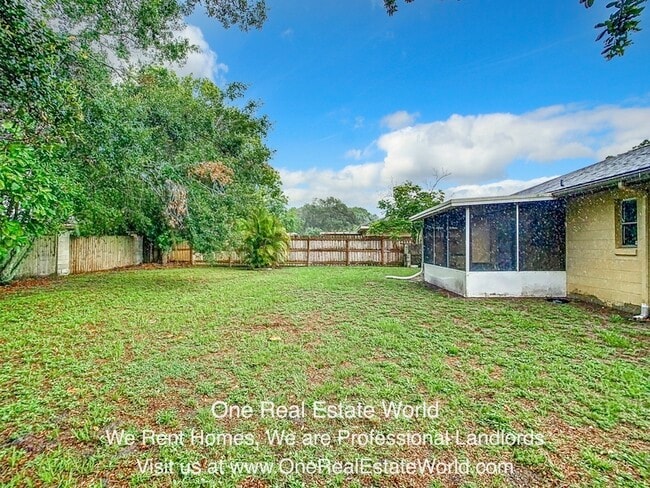 Building Photo - 12929 Ohio Woods Ln