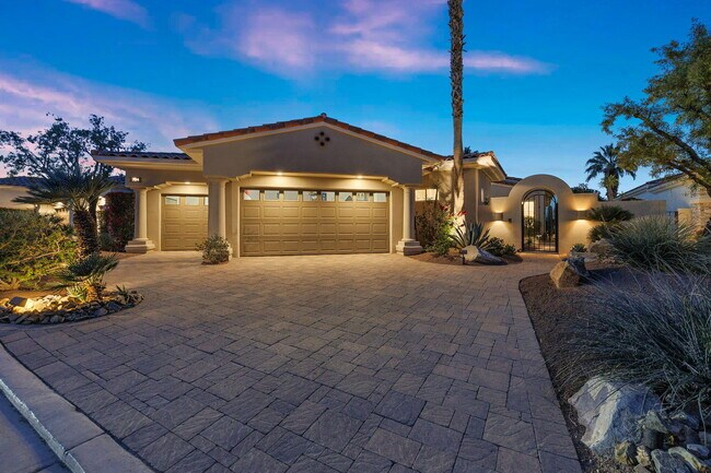 Building Photo - 704 Mission Creek Dr
