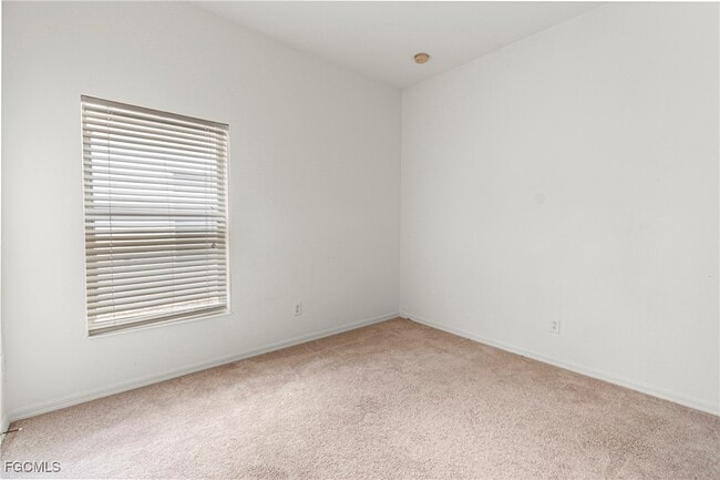 Building Photo - 9240 Gladiolus Preserve Cir