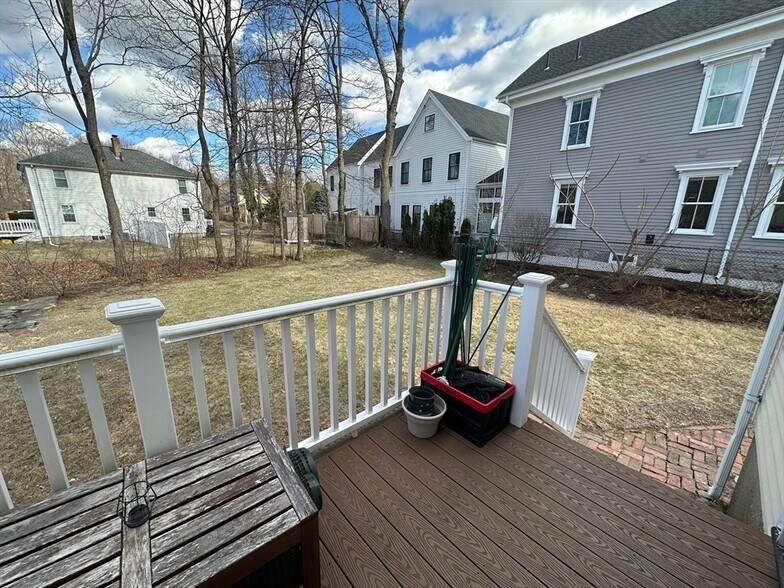 Primary Photo - 993 Massachusetts Ave