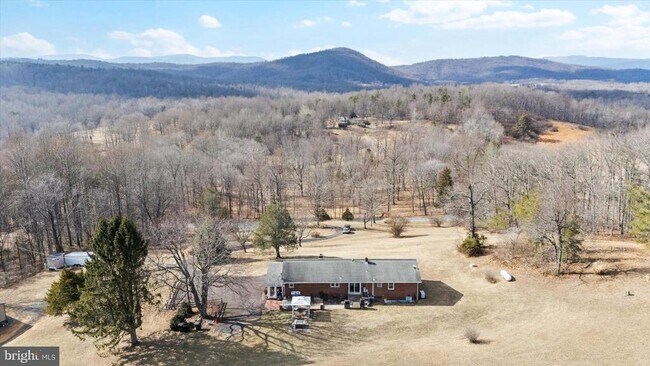 Building Photo - 436 Castleton Meadows Ln