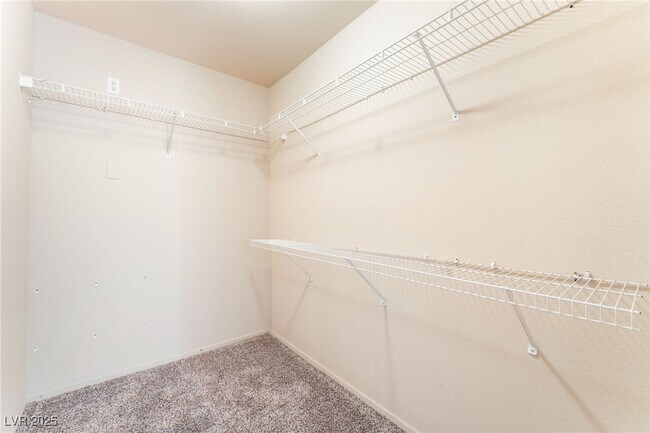 Building Photo - 1908 Tierra Vista Dr