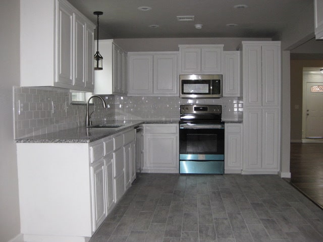 Building Photo - 9224 S Hudson Ave