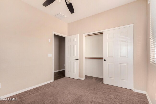 Building Photo - 3751 E Palo Verde St