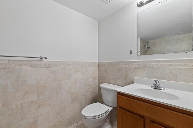 Building Photo - 4301 Park Ave