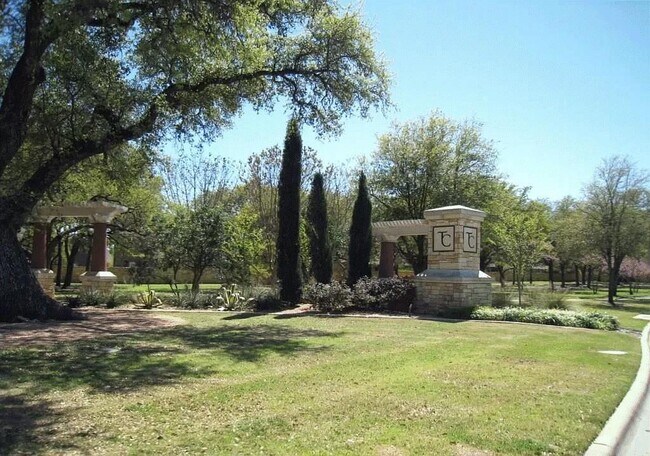 Building Photo - 2406 Beeleigh Ct
