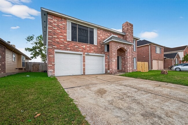 Building Photo - 1926 Woodland Hills Dr