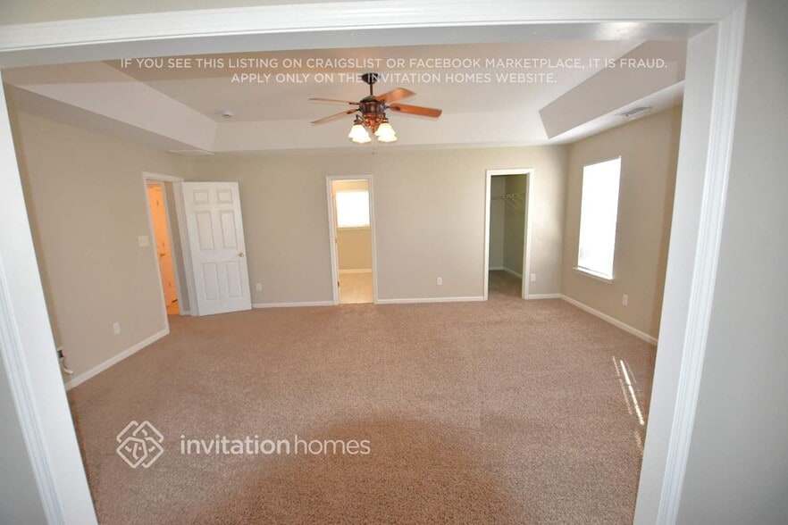 Building Photo - 122 Elgin Ln