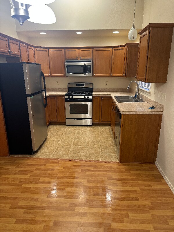 Building Photo - 6140 Austin St