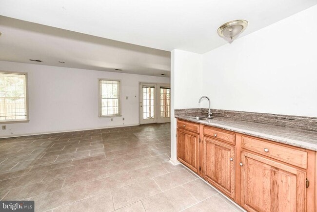 Building Photo - 7709 Rockledge Ct