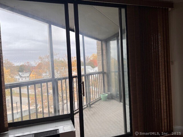 Building Photo - 140 Captain Thomas Blvd