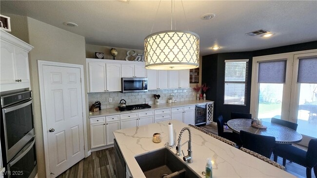 Building Photo - 9195 Arbor Glen St