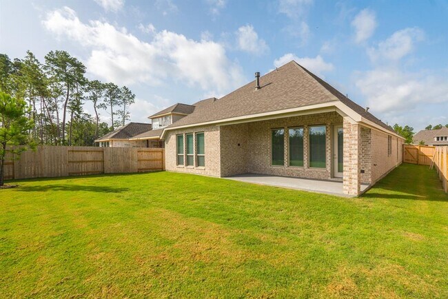 Building Photo - 15835 Wild Rose Bnd Dr