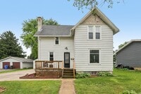 Building Photo - Charming 3-Bedroom Home with Spacious Backyard