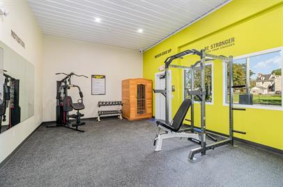 Building Photo - 2101 Orchard Rd