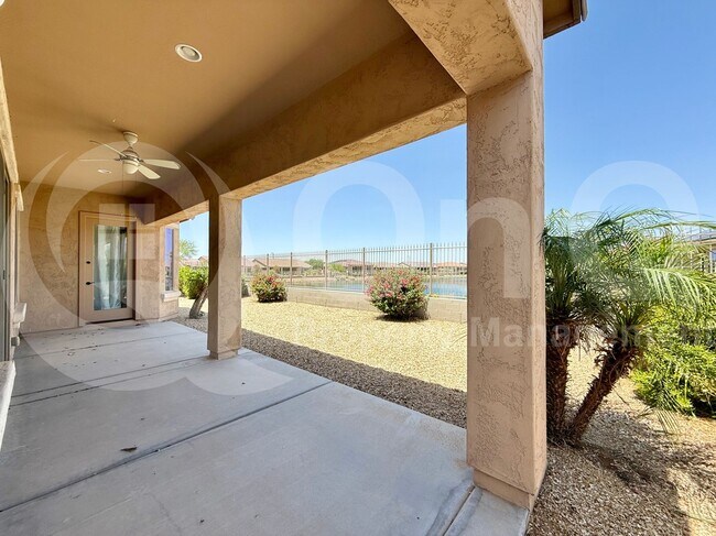 Building Photo - 17824 W Cedarwood Ln