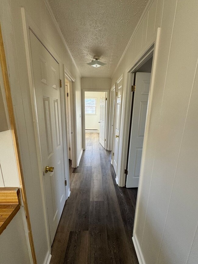 Building Photo - 3/1 in Shelby, NC