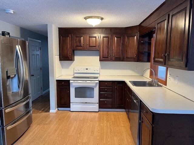 Building Photo - 201 Massapoag Ave