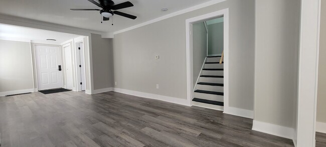 Building Photo - 23925 Talbot St