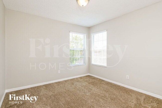 Building Photo - 2497 Runyon Cir