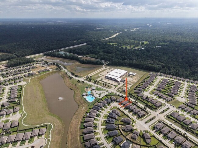 Building Photo - 15250 White Moss Dr