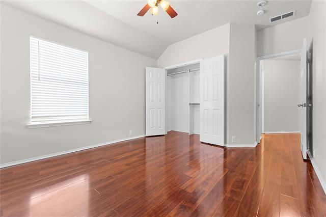 Building Photo - 3015 Honey Locust Dr