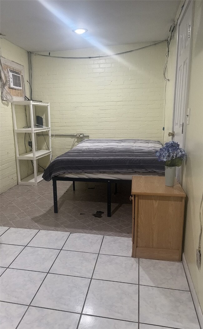 Building Photo - 2001 N Brazosport Blvd