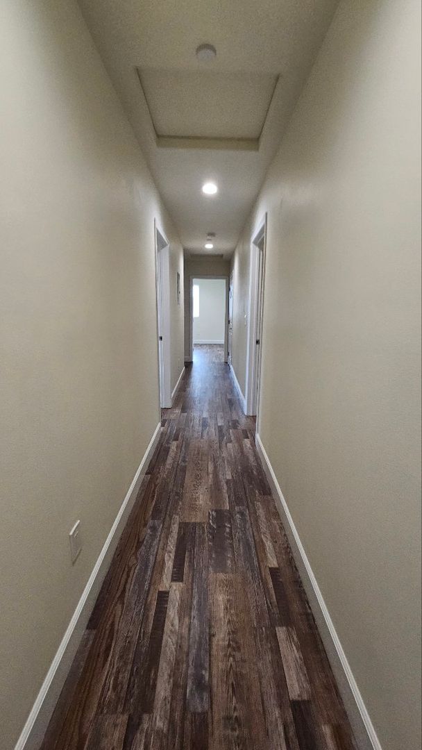 Building Photo - 23(1456,1458)