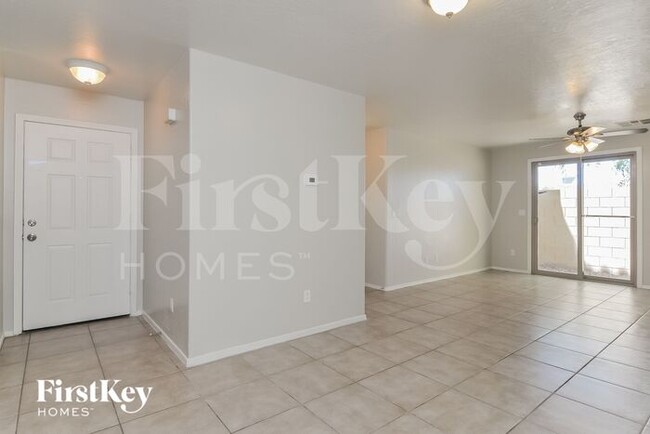 Building Photo - 5304 Tipper Ave