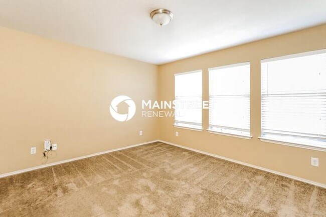 Building Photo - 3 Bedroom Pet-Friendly Home in San Antonio, TX with Main Street Renewal