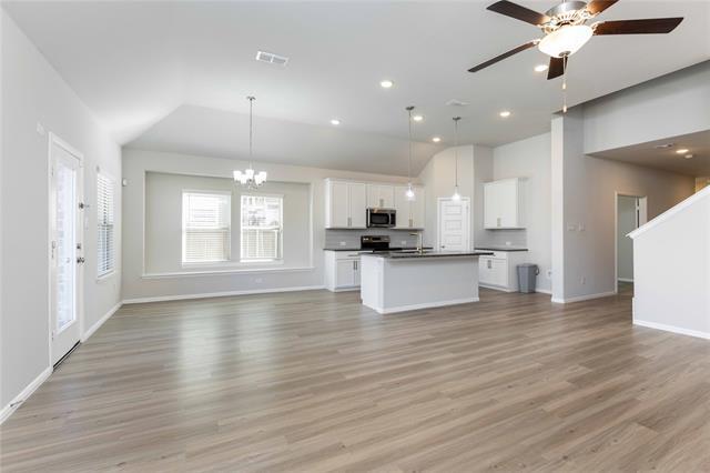 Building Photo - 219 Crescent Ave