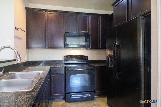 Building Photo - 1125 Brown Rock Dr