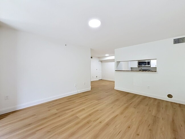 Building Photo - Super Cozy 2 bedroom in Desirable Neighborhood in coconut creek