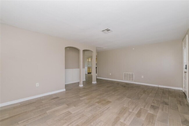 Building Photo - 2020 Tumbleweed Dr