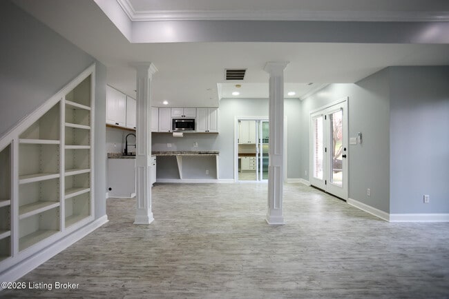 Building Photo - 4421 Sycamore Forest Pl