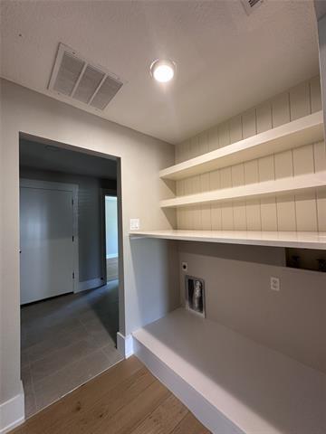 Building Photo - 103 Southwood Dr